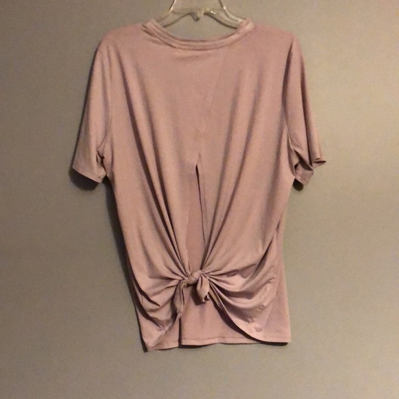 Fabletics t-shirt - Picture 4 of 4